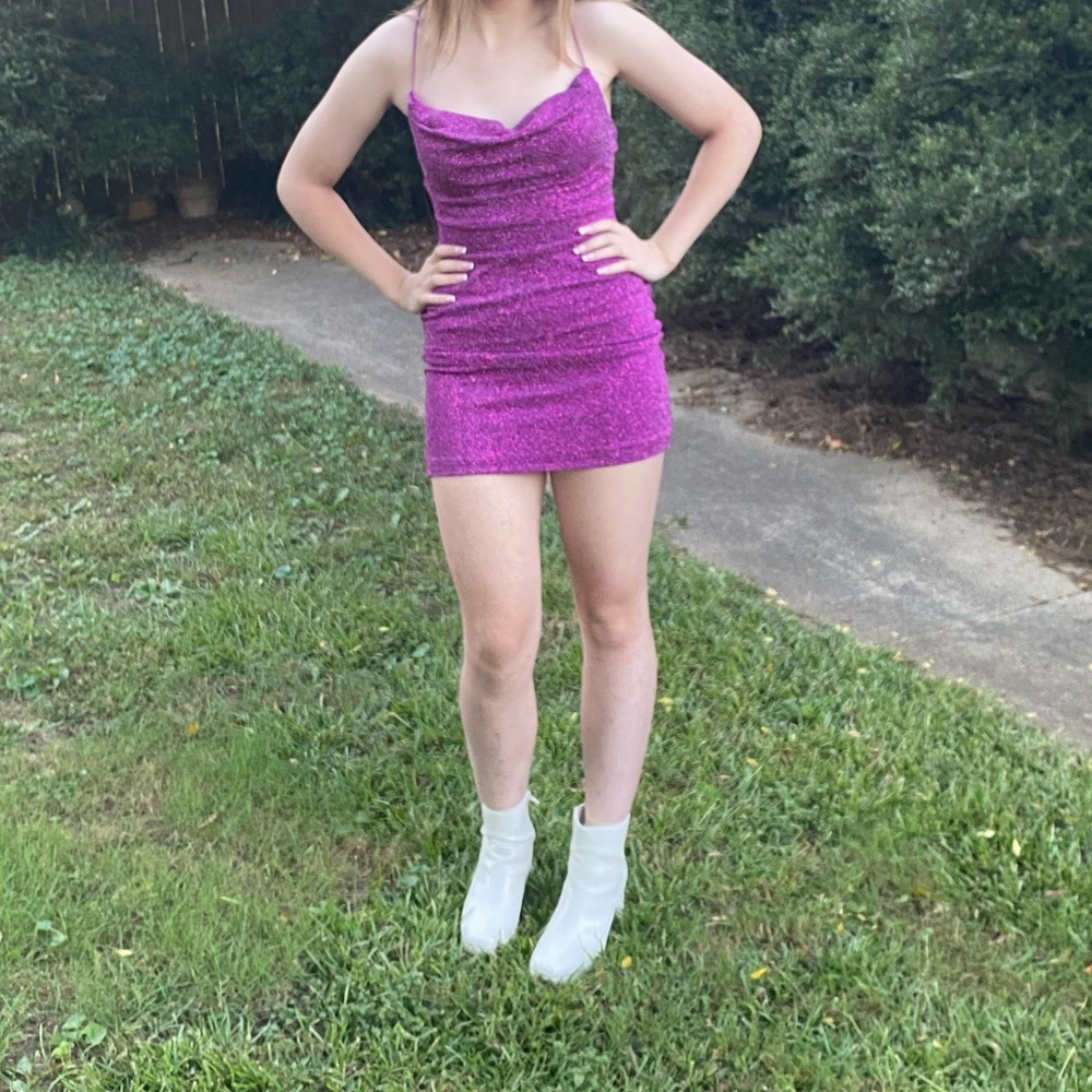 Short magenta party dress